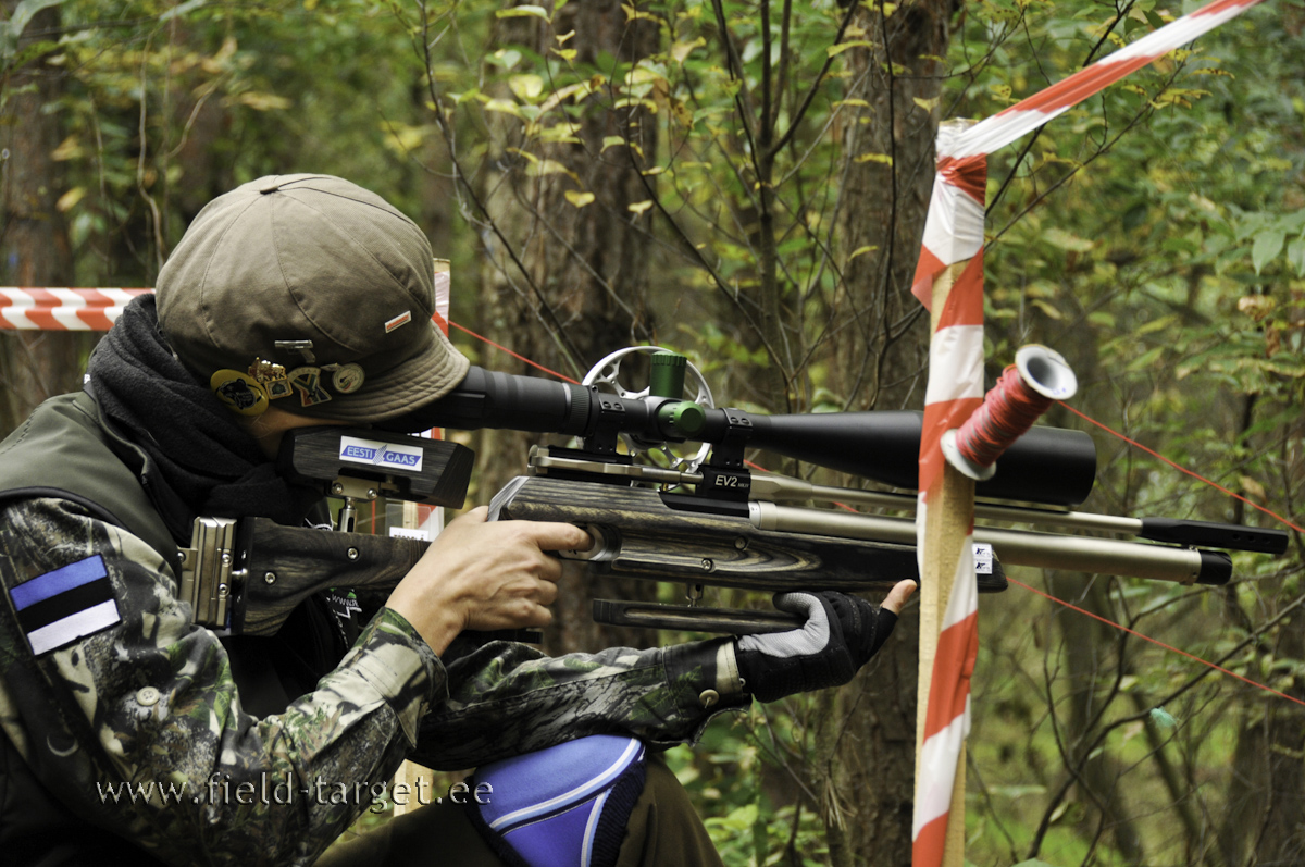 8 paremat naist. Heli Jalakas Eestist. Air Arms EV2 Mk4, NS Diamond 10-50x60, JSB Exact. 93 tabamust - 6. koht